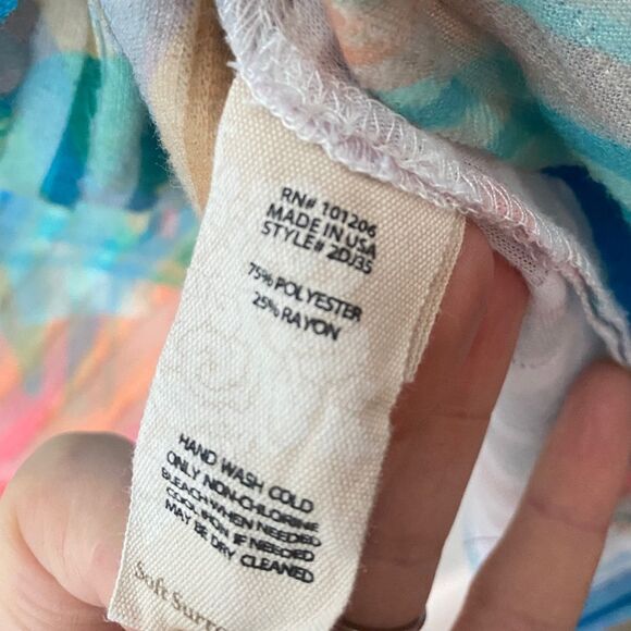 SOFT SURROUNDINGS Women’s Large Ribbed Floral Top Tropical Colorful Tunic Blouse - Picture 8 of 8